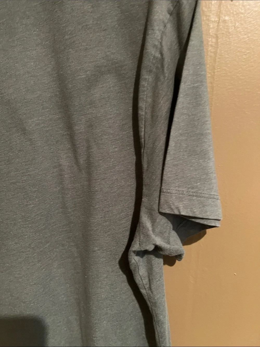 J. Crew Olive Gray Graphic Beer Mug Tee Sz XL